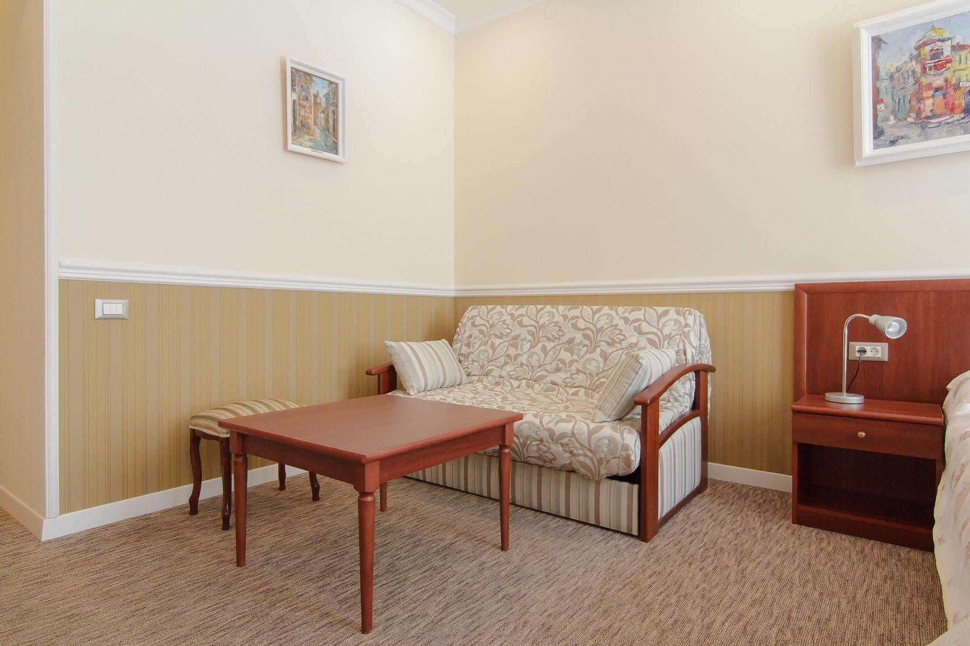 Consul Hotel Консул Odessa Eksteriør billede